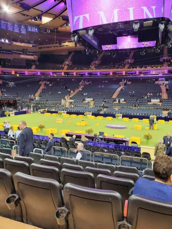 Madison Square Garden, section: 107, row: 7, seat: 19