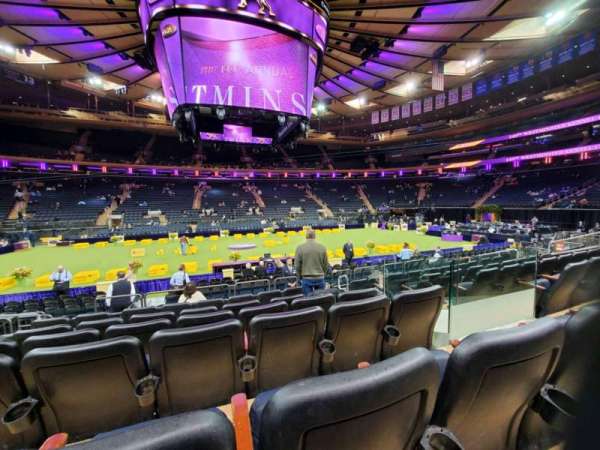 Madison Square Garden, section: 107, row: 7, seat: 5