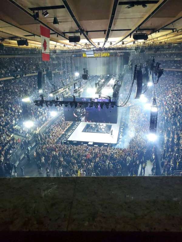 Madison Square Garden, section: 306, row: 1, seat: 7
