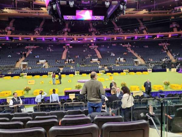 Madison Square Garden, section: 107, row: 7, seat: 7
