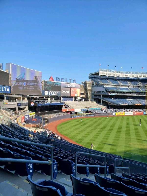 Yankee Stadium, section: 233A, row: 10, seat: 12