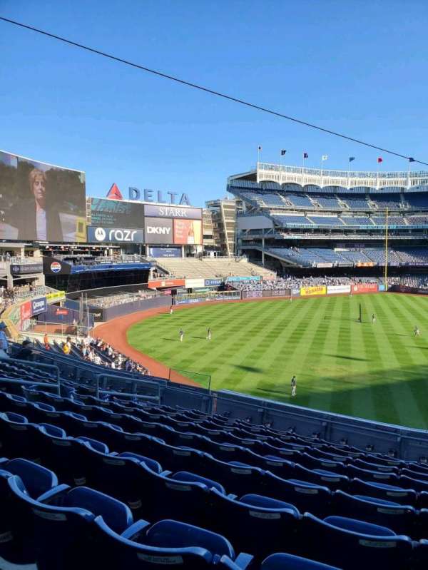 Yankee Stadium, section: 233A, row: 10, seat: 4
