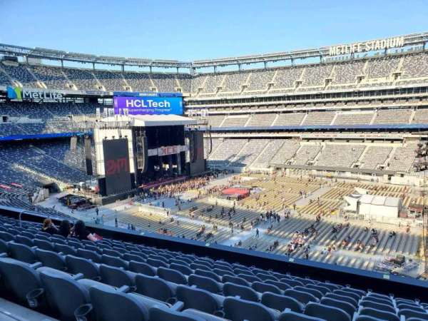 MetLife Stadium, section: 236, row: 10, seat: 4