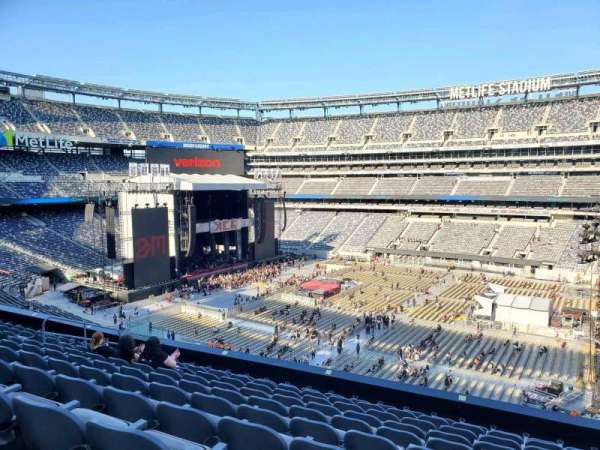 MetLife Stadium, section: 236, row: 10, seat: 7