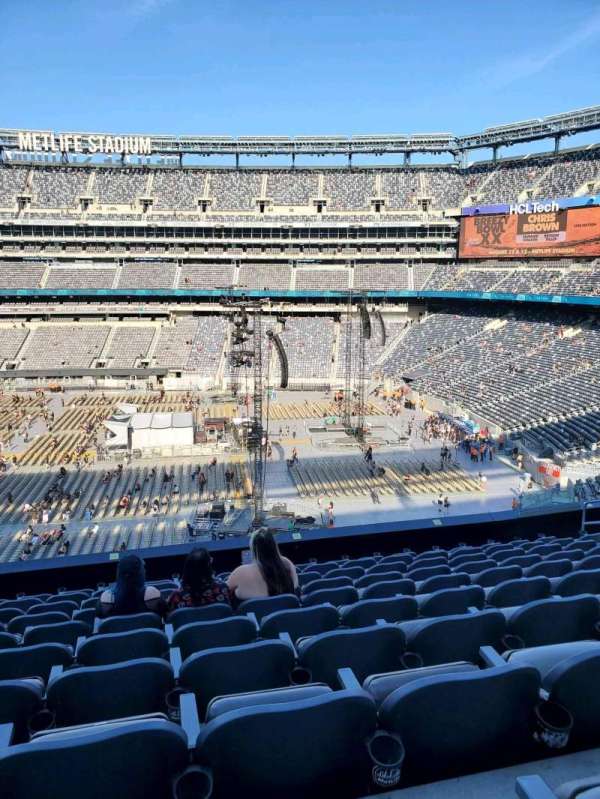 MetLife Stadium, section: 236, row: 10, seat: 14