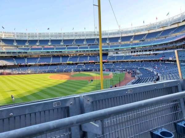 Yankee Stadium, section: 233A, row: 1, seat: 4
