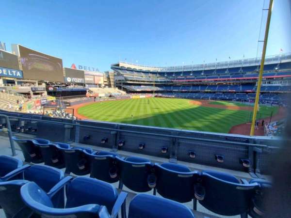 Yankee Stadium, section: 233A, row: 3, seat: 8