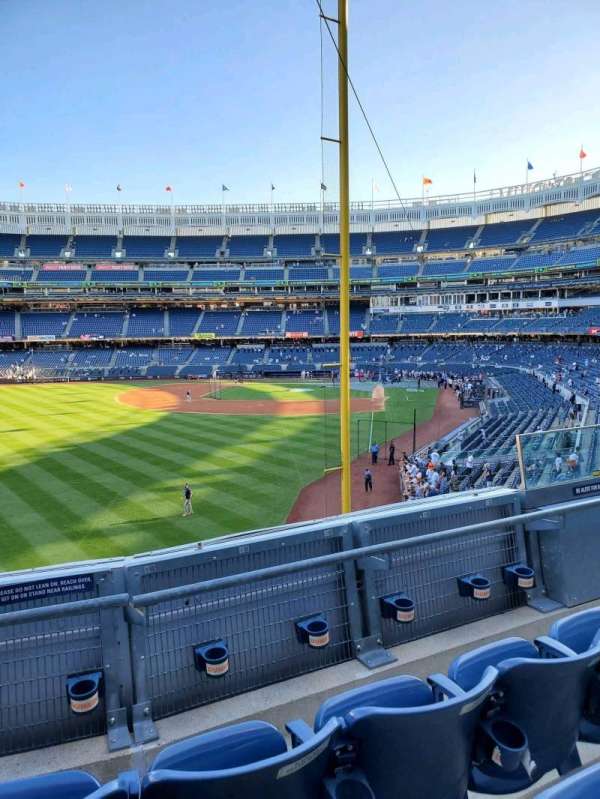 Yankee Stadium, section: 233A, row: 3, seat: 6