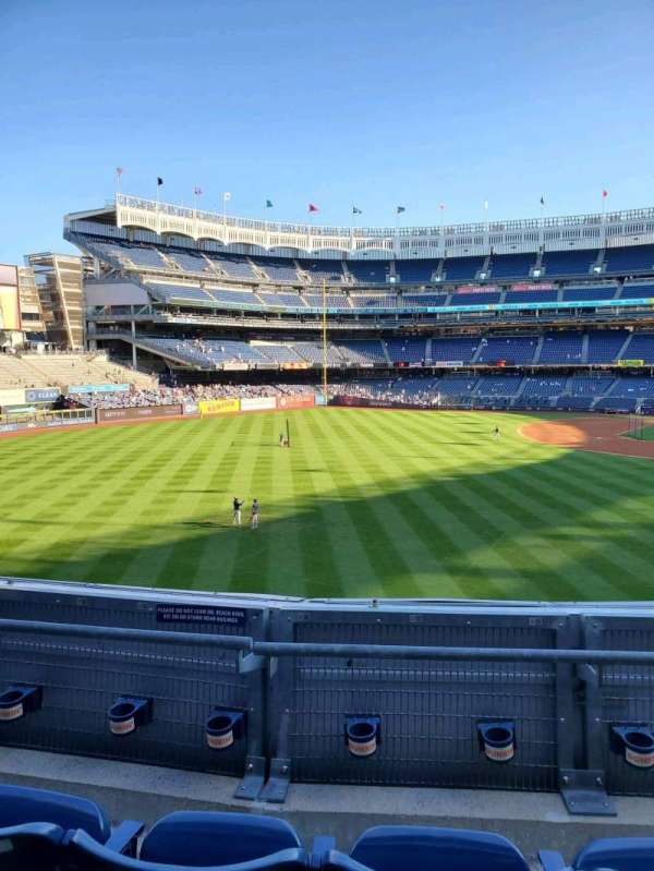 Yankee Stadium, section: 233A, row: 3, seat: 4