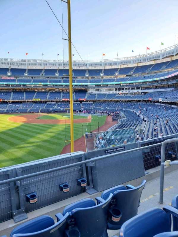 Yankee Stadium, section: 233A, row: 3, seat: 4