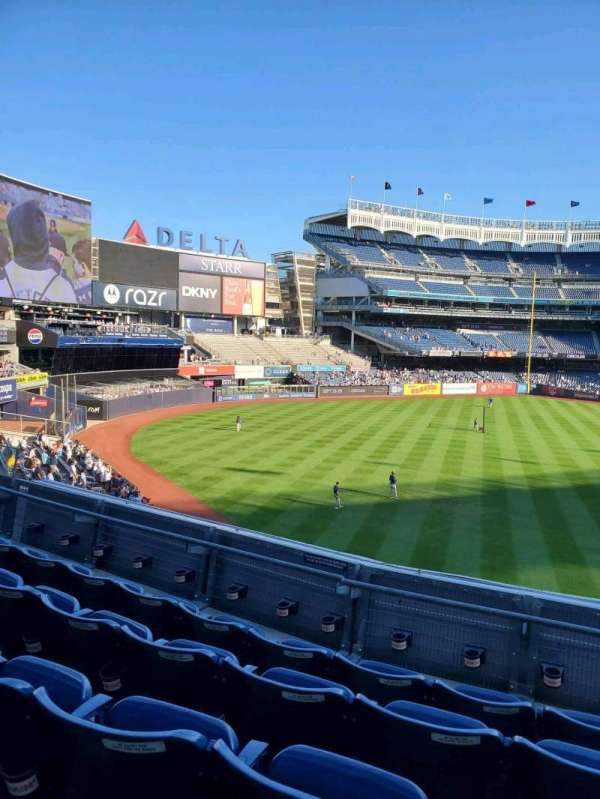 Yankee Stadium, section: 233A, row: 5, seat: 2
