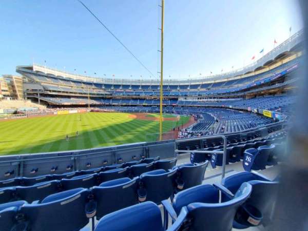 Yankee Stadium, section: 233A, row: 5, seat: 4