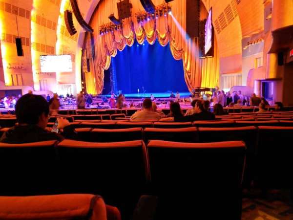 Radio City Music Hall, section: Orchestra 1, row: F, seat: 102