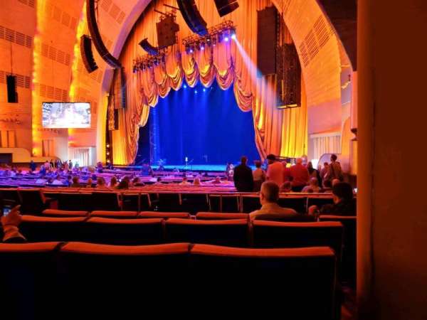 Radio City Music Hall, section: Orchestra 1, row: A, seat: 102