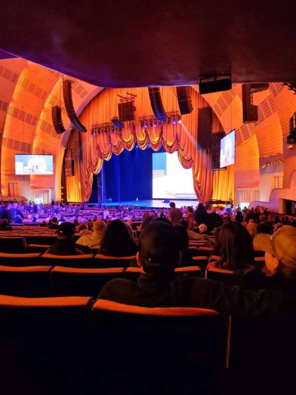 Radio City Music Hall, section: Orchestra 1, row: P, seat: 102