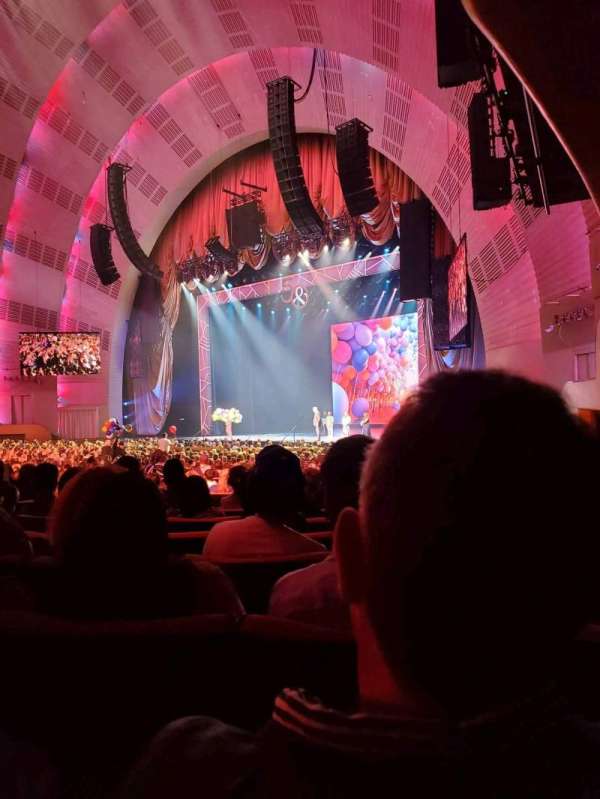 Radio City Music Hall, section: Orchestra 1, row: H, seat: 101