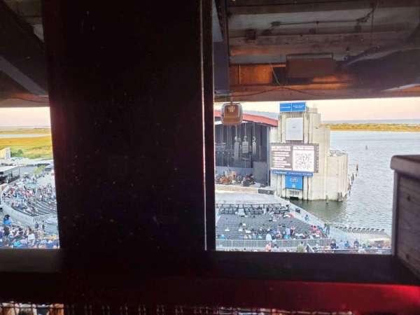 Jones Beach Theater, section: Suite 5, row: A, seat: 1