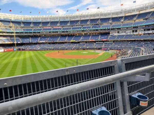 Yankee Stadium, section: 231, row: 1, seat: 10