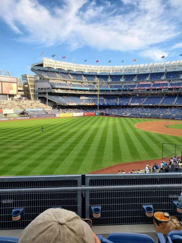 Yankee Stadium, section: 231, row: 3, seat: 8