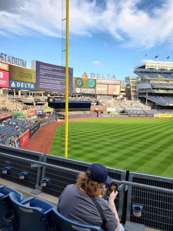 Yankee Stadium, section: 231, row: 3, seat: 4