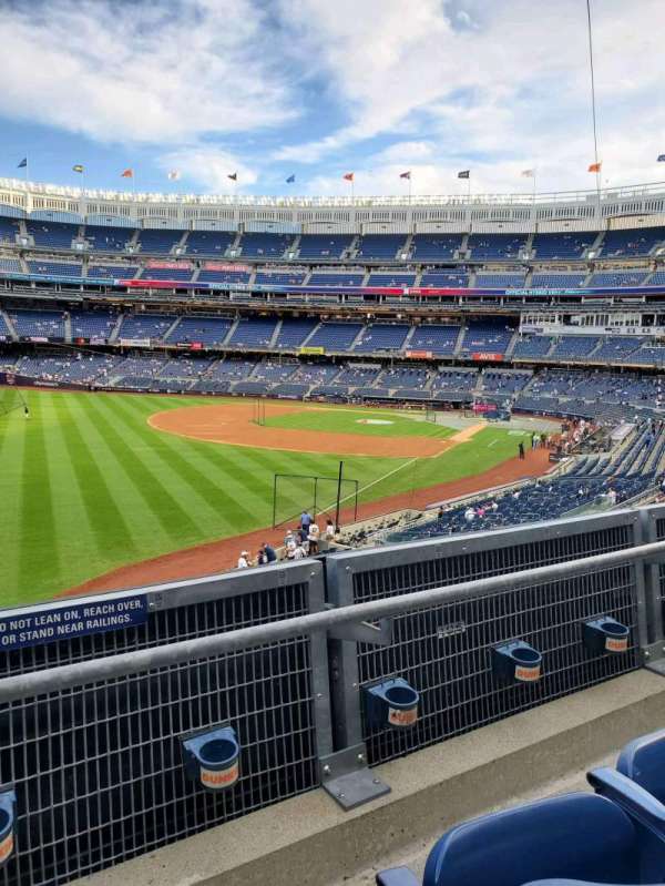 Yankee Stadium, section: 231, row: 2, seat: 13