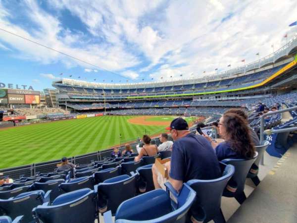 Yankee Stadium, section: 231, row: 8, seat: 5