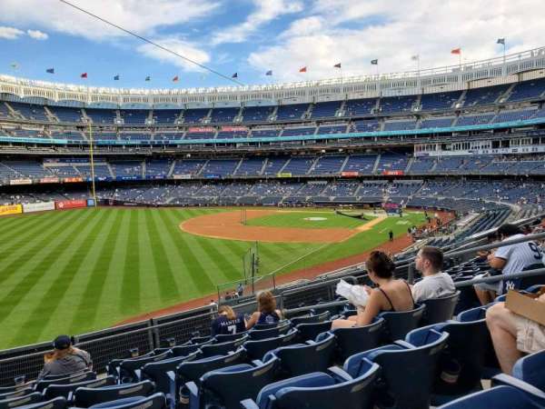 Yankee Stadium, section: 231, row: 8, seat: 7