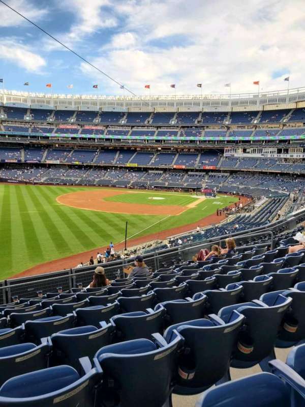 Yankee Stadium, section: 231, row: 9, seat: 15