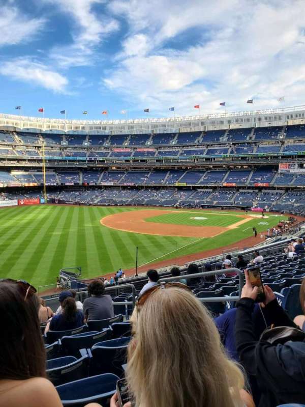 Yankee Stadium, section: 231, row: 12, seat: 4