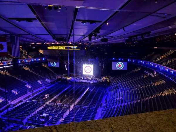 Madison Square Garden, section: 308, row: 1, seat: 2