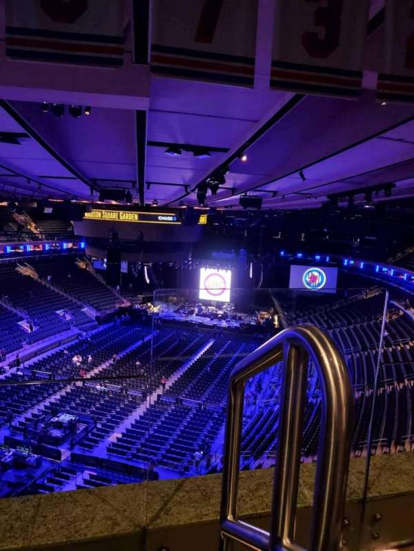 Madison Square Garden, section: 308, row: 2, seat: 6