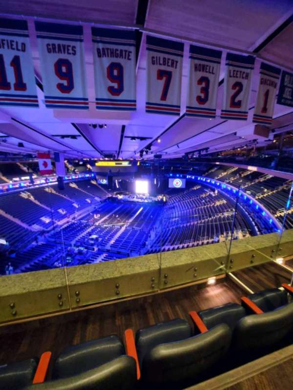 Madison Square Garden, section: 308, row: 2, seat: 3