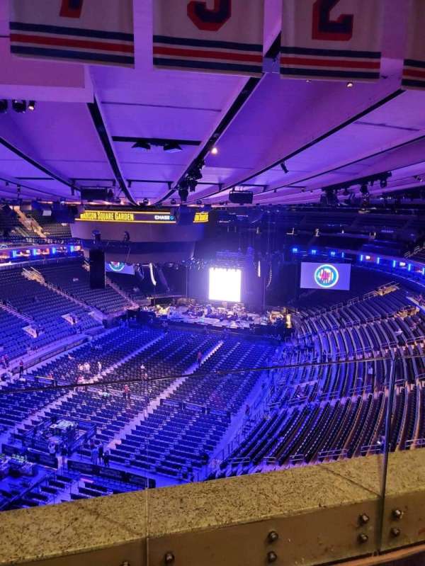 Madison Square Garden, section: 308, row: 2, seat: 10
