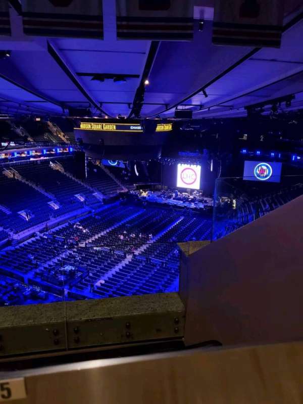 Madison Square Garden, section: 308, row: BS3, seat: 15
