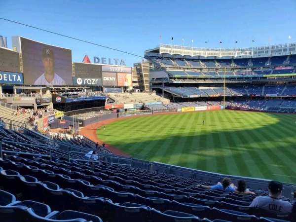 Yankee Stadium, section: 233A, row: 14, seat: 3