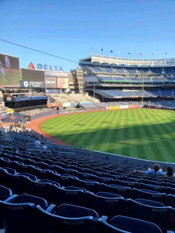Yankee Stadium, section: 233A, row: 14, seat: 4