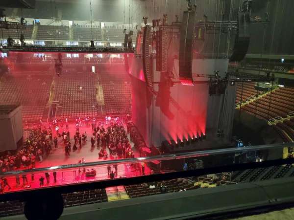 Prudential Center, section: Lounge 37, row: A, seat: 7