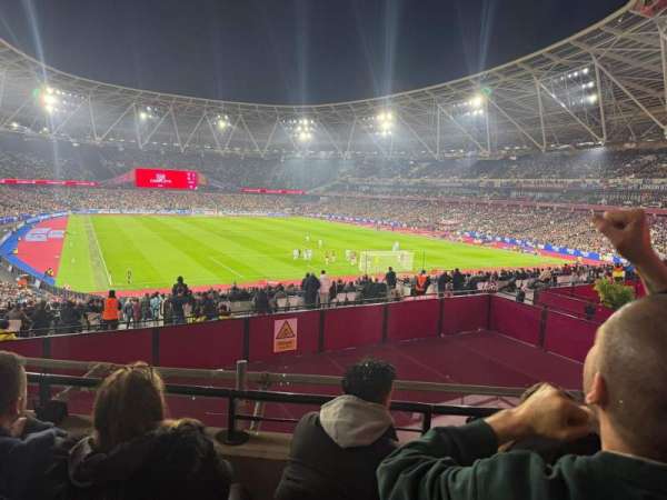 London Stadium, section: 246, row: 33, seat: 107
