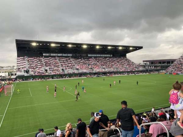 Chase Stadium, section: 121, row: 19, seat: 8