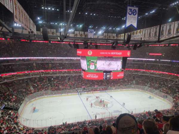 United Center, section: 319, row: 10, seat: 14