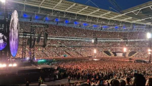 Wembley Stadium, section: 127, row: 30, seat: 118