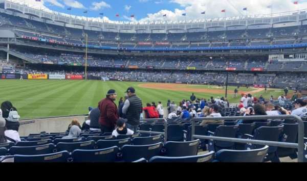 Yankee Stadium, section: 131, row: 10