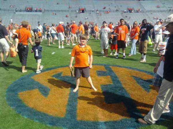 Jordan-Hare Stadium, section: Field