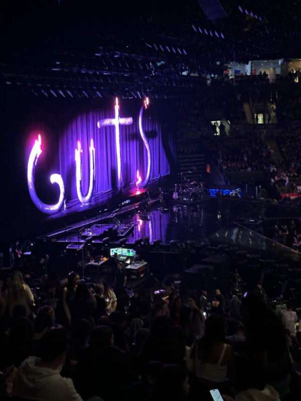 Scotiabank Arena, section: 109, row: 24, seat: 12
