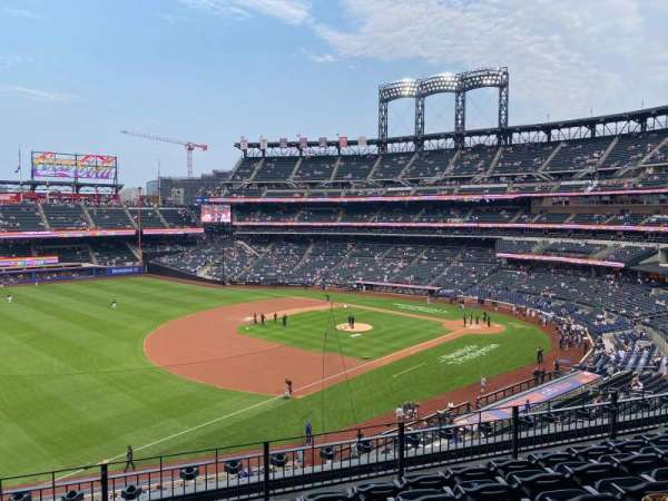 Citi Field, section: 330, row: 6, seat: 21