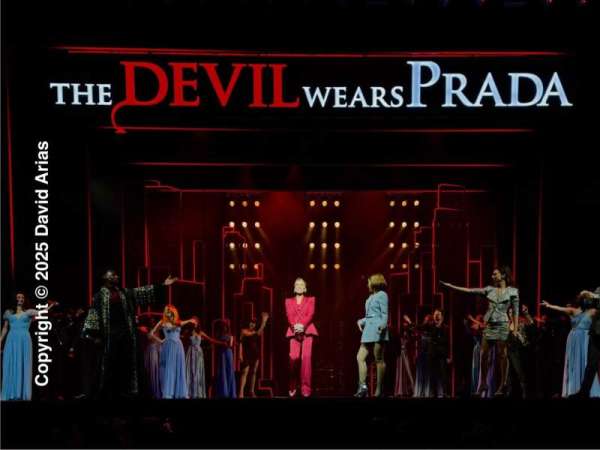 Dominion Theatre, section: Stalls, row: H, seat: 23