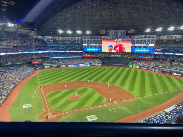 Rogers Centre, section: 521, row: 3, seat: 15
