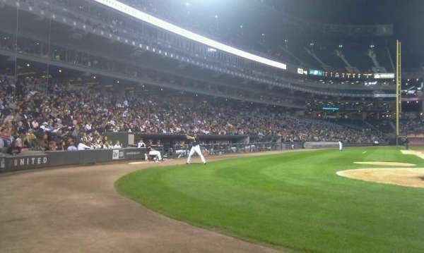 Rate Field, section: 128, row: 1, seat: 7