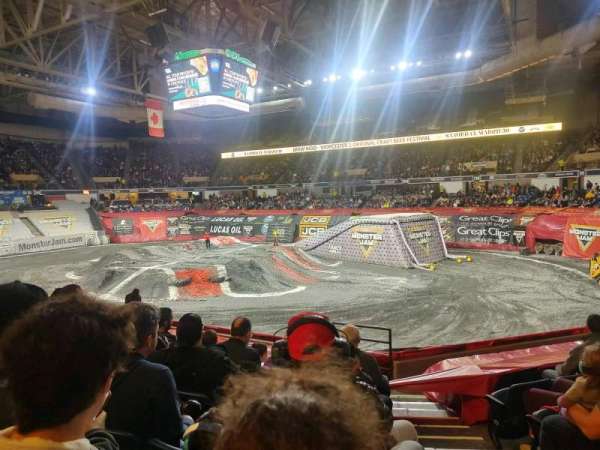 DCU Center, section: 121, row: J, seat: 1