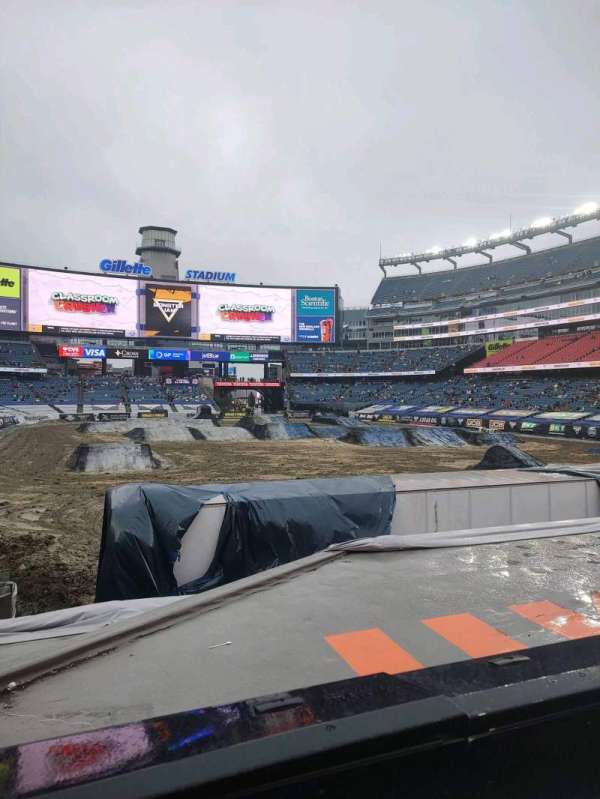 Gillette Stadium, section: 122, row: 18, seat: 24
